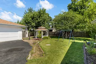 508 N Metropolitan Ave, Waukegan, IL 60085 - Photo 5