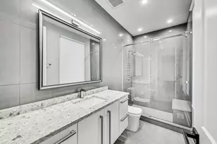 1331 Pfingsten Rd, Northbrook, IL 60062 - Photo 17