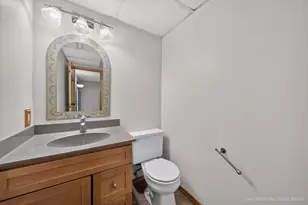 1358 Cottonwood Ln, Crystal Lake, IL 60014 - Photo 15