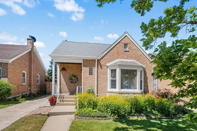 5126 N Mulligan Avenue, Chicago, IL 60630 - Photo 3