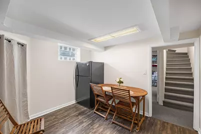 5126 N Mulligan Avenue, Chicago, IL 60630 - Photo 23