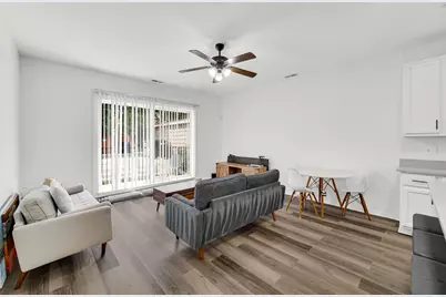 5933 W Huron Street #1S, Chicago, IL 60644 - Photo 11