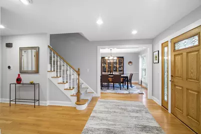 301 Earls Court, Deerfield, IL 60015 - Photo 3