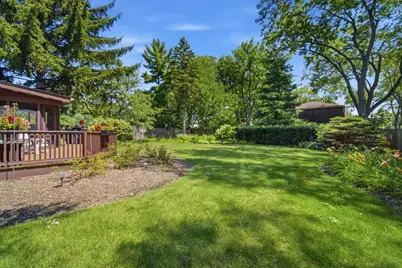 301 Earls Court, Deerfield, IL 60015 - Photo 33