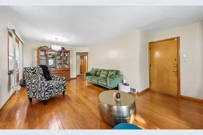 1324 N Laramie Avenue, Chicago, IL 60651 - Photo 3