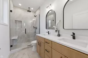4132 S Calumet Ave, Chicago, IL 60653 - Photo 23