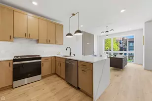 4132 S Calumet Ave, Chicago, IL 60653 - Photo 9