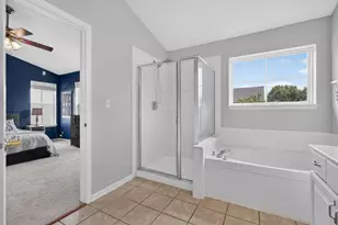 3015 Langston Cir, Saint Charles, IL 60175 - Photo 17
