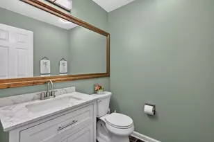 3015 Langston Cir, Saint Charles, IL 60175 - Photo 13