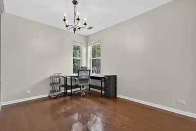 3015 Langston Circle, Saint Charles, IL 60175 - Photo 5
