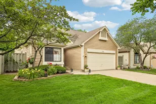 118 Seneca Trail, Bloomingdale, IL 60108 - Photo 1
