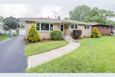 18515 Oakley Avenue, Lansing, IL 60438 - Photo 1