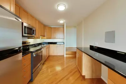 5733 N Sheridan Road #6C, Chicago, IL 60660 - Photo 9