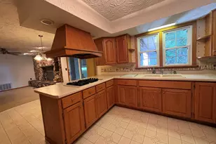 1724 Highland Pl, Streator, IL 61364 - Photo 5