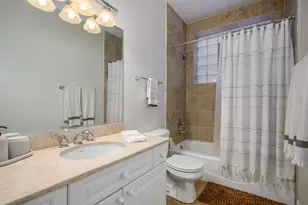 1912 N Hoyne Ave, Chicago, IL 60647 - Photo 31
