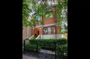 1912 N Hoyne Ave, Chicago, IL 60647 - Photo 1