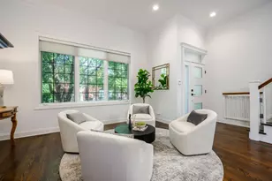 1912 N Hoyne Ave, Chicago, IL 60647 - Photo 5