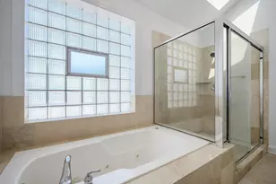 1912 N Hoyne Ave, Chicago, IL 60647 - Photo 23