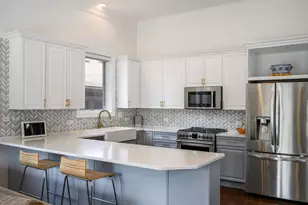 1912 N Hoyne Ave, Chicago, IL 60647 - Photo 11