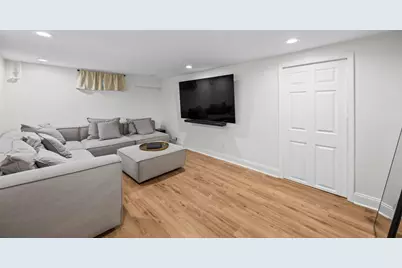 [Address not provided], Libertyville, IL 60048 - Photo 13