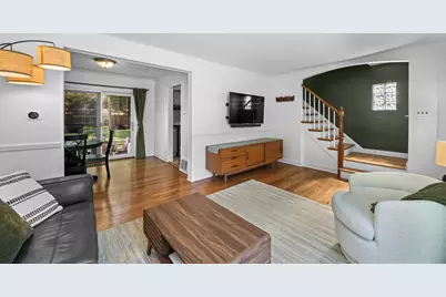 [Address not provided], Libertyville, IL 60048 - Photo 5