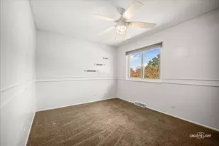 772 Circle Dr, Roselle, IL 60172 - Photo 13