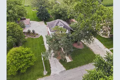 106 S Pine Street, Buckley, IL 60918 - Photo 11
