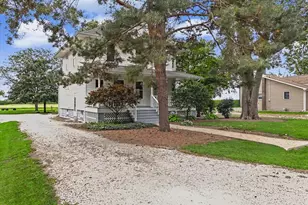 106 S Pine St, Buckley, IL 60918 - Photo 9