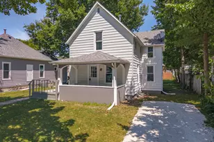 529 E Timber St, Pontiac, IL 61764 - Photo 3