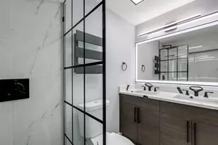5455 N Sheridan Rd, Chicago, IL 60640 - Photo 13