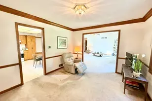 1024 Burke Ct, Naperville, IL 60563 - Photo 11