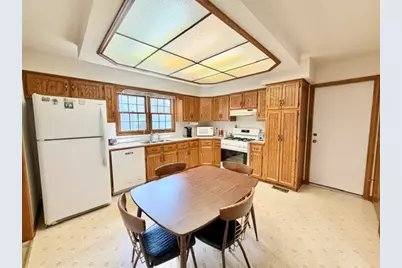 1024 Burke Court, Naperville, IL 60563 - Photo 15