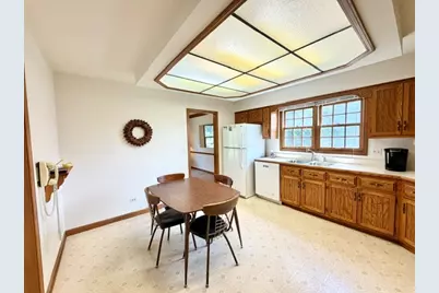 1024 Burke Court, Naperville, IL 60563 - Photo 17