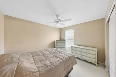 604 S Curran Road, Round Lake, IL 60073 - Photo 13