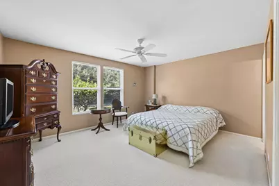 604 S Curran Road, Round Lake, IL 60073 - Photo 11