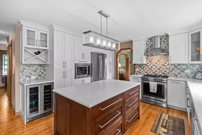 1308 Hamlet Road, Naperville, IL 60564 - Photo 3