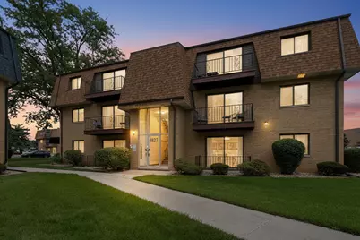 4827 W 109th Street #101, Oak Lawn, IL 60453 - Photo 3
