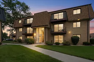 4827 W 109th St, Oak Lawn, IL 60453 - Photo 3