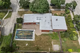 9055 Kenton Ave, Skokie, IL 60076 - Photo 29