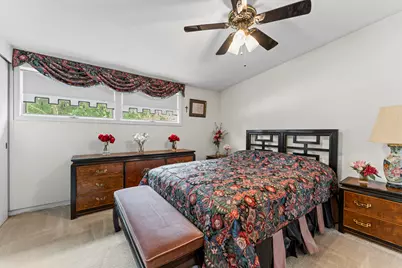 9055 Kenton Avenue, Skokie, IL 60076 - Photo 21