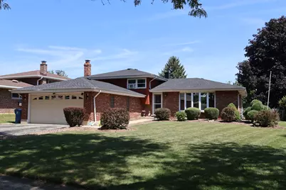 510 W Millns Court, Addison, IL 60101 - Photo 3
