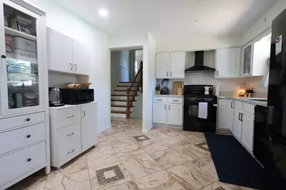 510 W Millns Court, Addison, IL 60101 - Photo 13