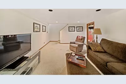 1725 Monmouth Place, Downers Grove, IL 60516 - Photo 23