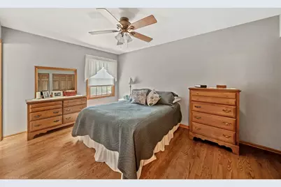 1725 Monmouth Place, Downers Grove, IL 60516 - Photo 15