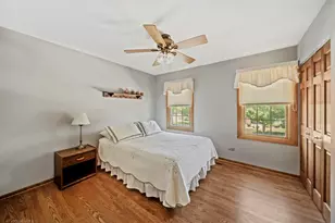 1725 Monmouth Pl, Downers Grove, IL 60516 - Photo 19