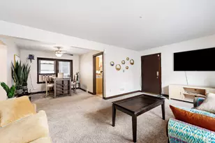 9032 S Laflin St, Chicago, IL 60620 - Photo 5