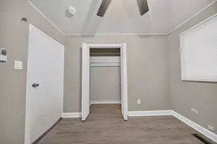 415 Shabbona Dr, Park Forest, IL 60466 - Photo 11