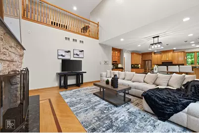1017 E Red Oak Street, Addison, IL 60101 - Photo 21