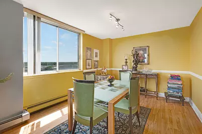 40 N Tower Road N #6N, Oak Brook, IL 60523 - Photo 11
