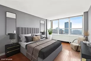 655 W Irving Park Rd, Chicago, IL 60613 - Photo 11